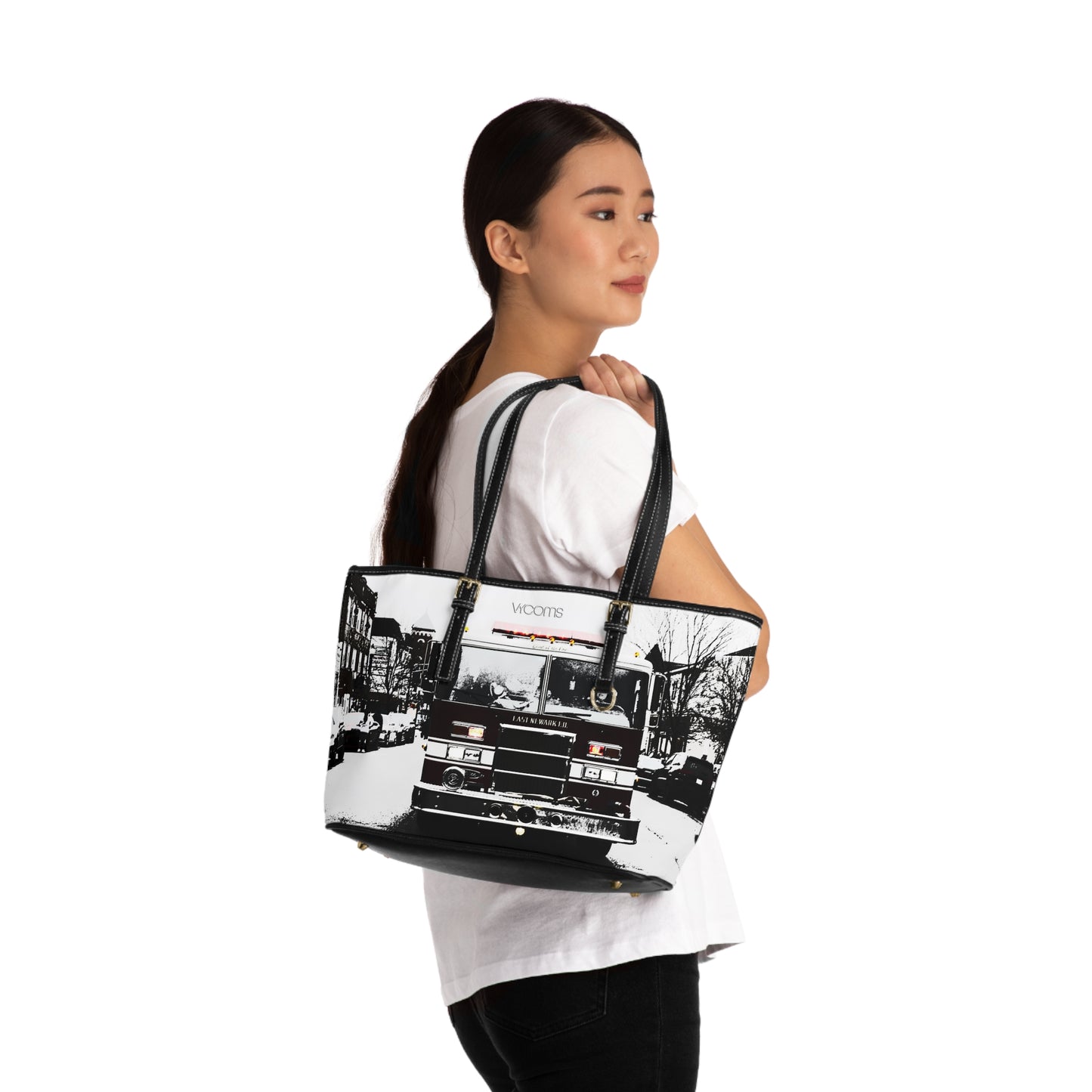 Leather Shoulder Bag / Urban Duty