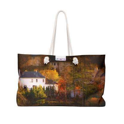 ¡Exquisito bolso de fin de semana de 24" x 13" con una exclusiva impresión de paisaje a todo color!