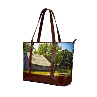 Barn Landscape Tote Bag — Rustic Farmhouse Handbag with Country Barn Photo