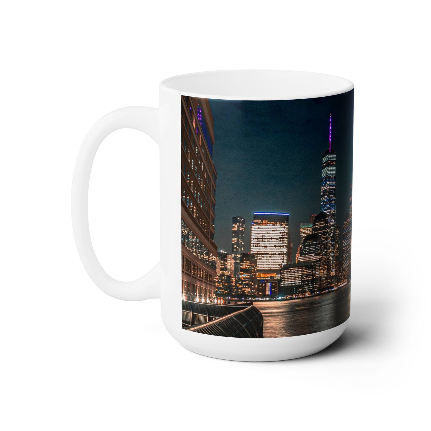 Elegant 15oz Ceramic Coffe Mug Printed with a New York Sky Line.