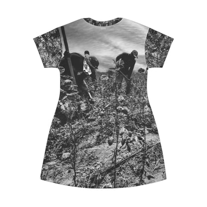 Vintage Black & White Field Scene Dress — Farmers Plowing