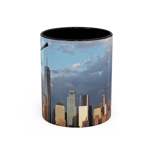 Taza de cerámica de dos tonos de 11 oz, impresa con una imagen de alta resolución de una vista de la ciudad de Nueva York.