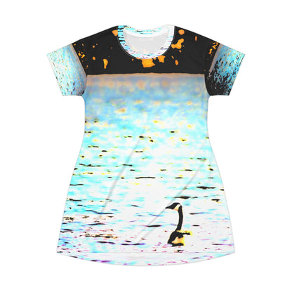 Lakeside Duckling Dress – Duo-Tone High-Contrast Edition