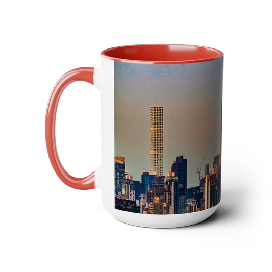 Taza de cerámica de 15 oz en dos tonos, para café, estampada con una imagen elegante de alta resolución de una vista de la ciudad de Nueva York.