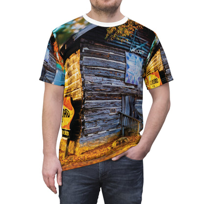 Rustic Cabin T-Shirt – Vintage Road Sign Woodland Shirt