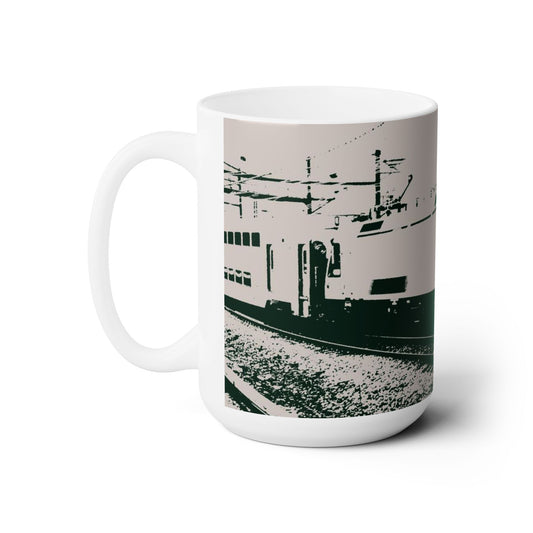 Elegante taza de café de cerámica de 15 oz estampada con una hermosa imagen de un tren.