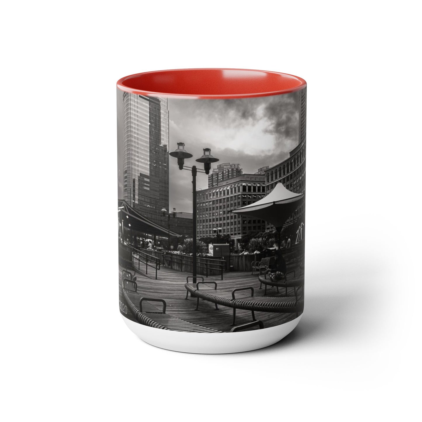 Two Tone 15oz Ceramic, Coffe Mug, Printed with a High-Res Beautifull Urban Landscape.