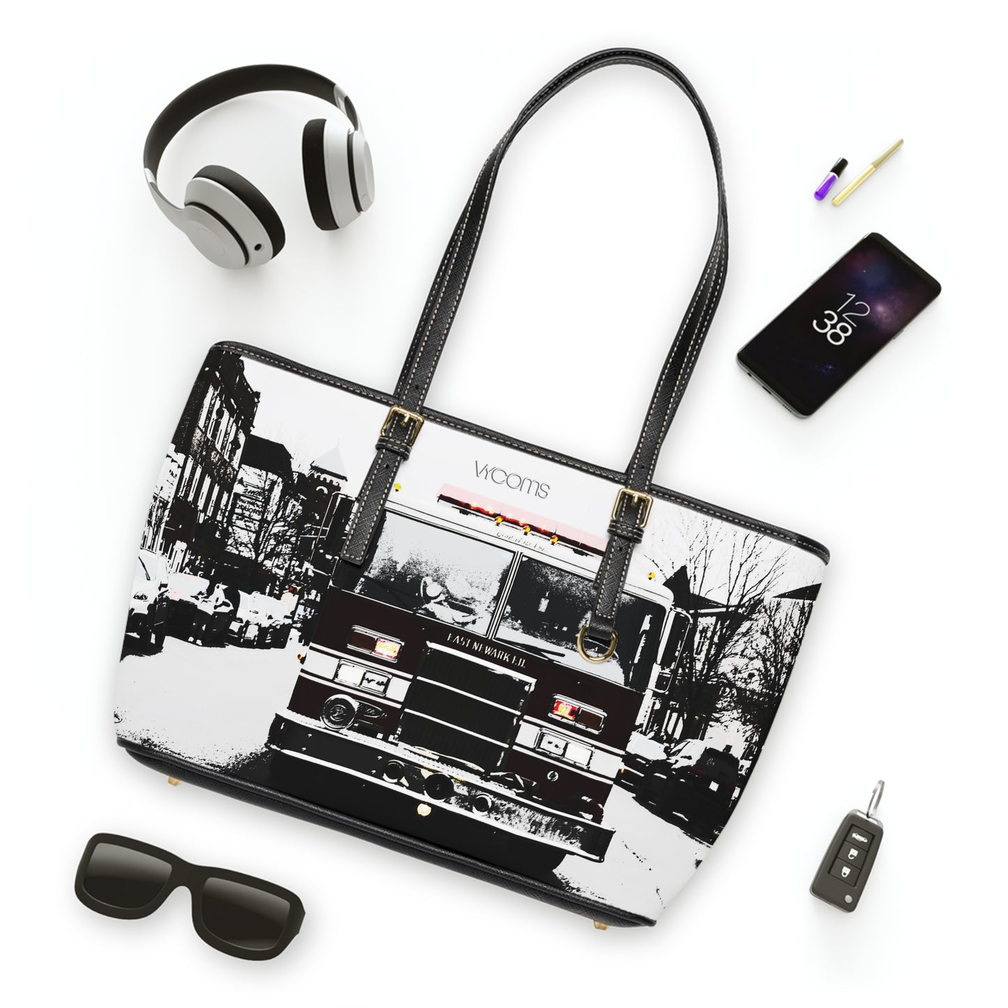 Leather Shoulder Bag / Urban Duty