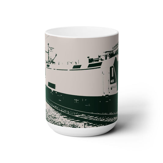 Elegante taza de café de cerámica de 15 oz estampada con una hermosa imagen de un tren.