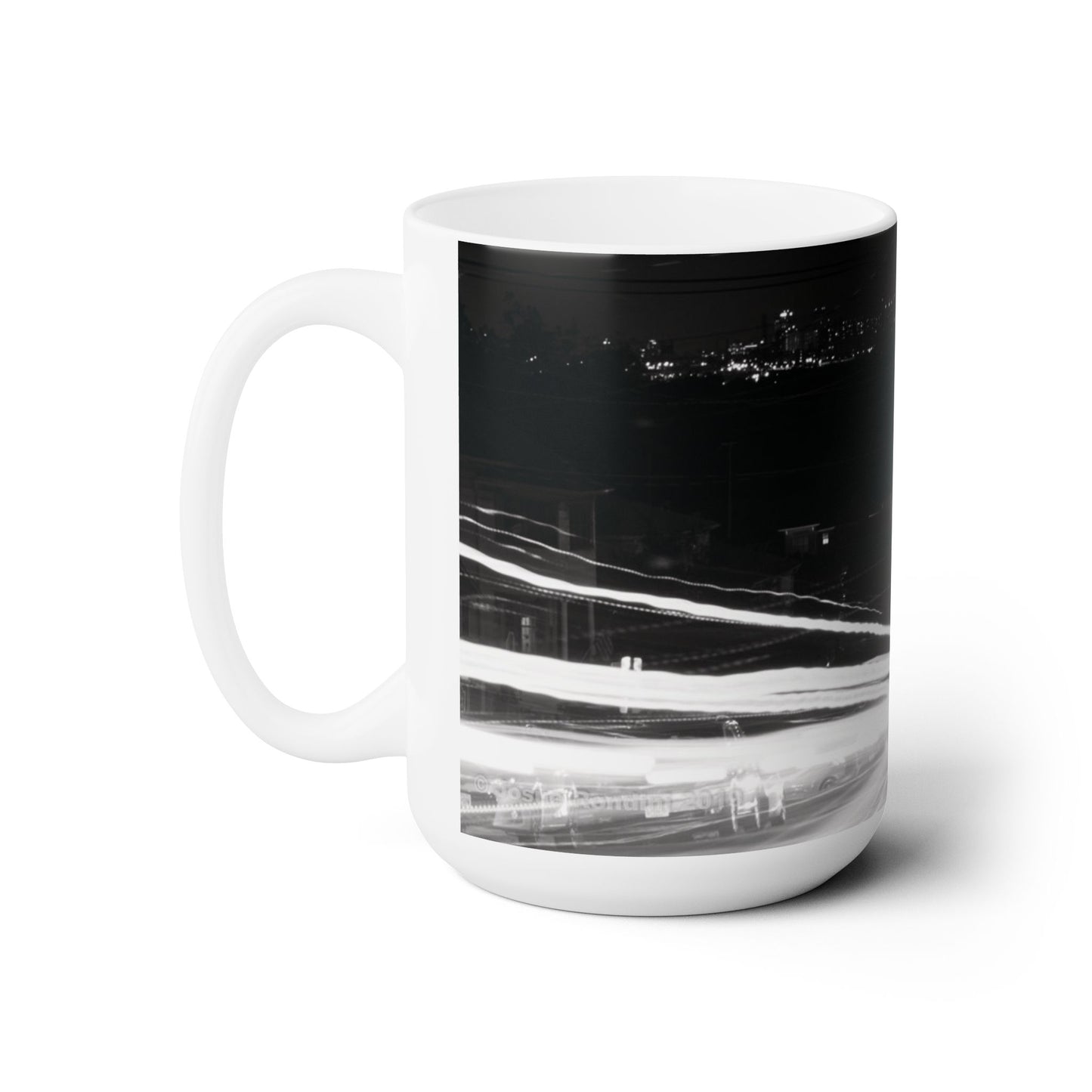 Elegant 15oz Ceramic Coffe Mug Printed With Beautifull Night Urban Photo.