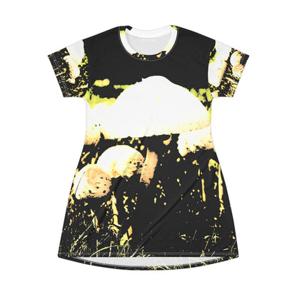 Fungal Mushroom Dress – Duo-Tone High-Contrast Editio