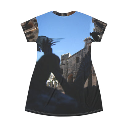 Sunlit Santo Domingo Cathedral Dress — Historic Arch